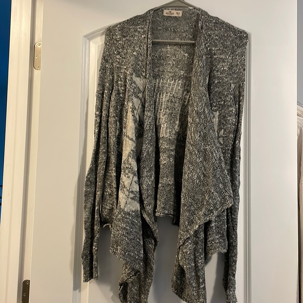 M/L Hollister Sweater